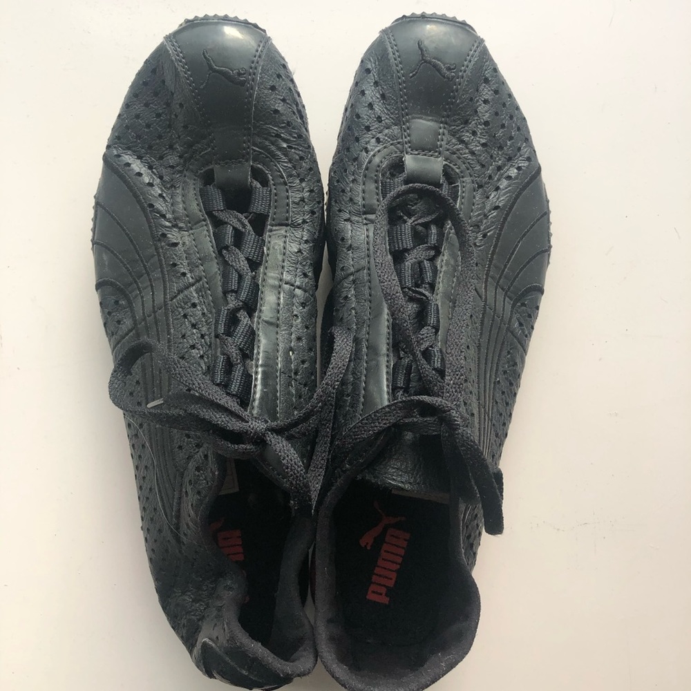 Puma Black & Red Sneakers 40.5 EUR